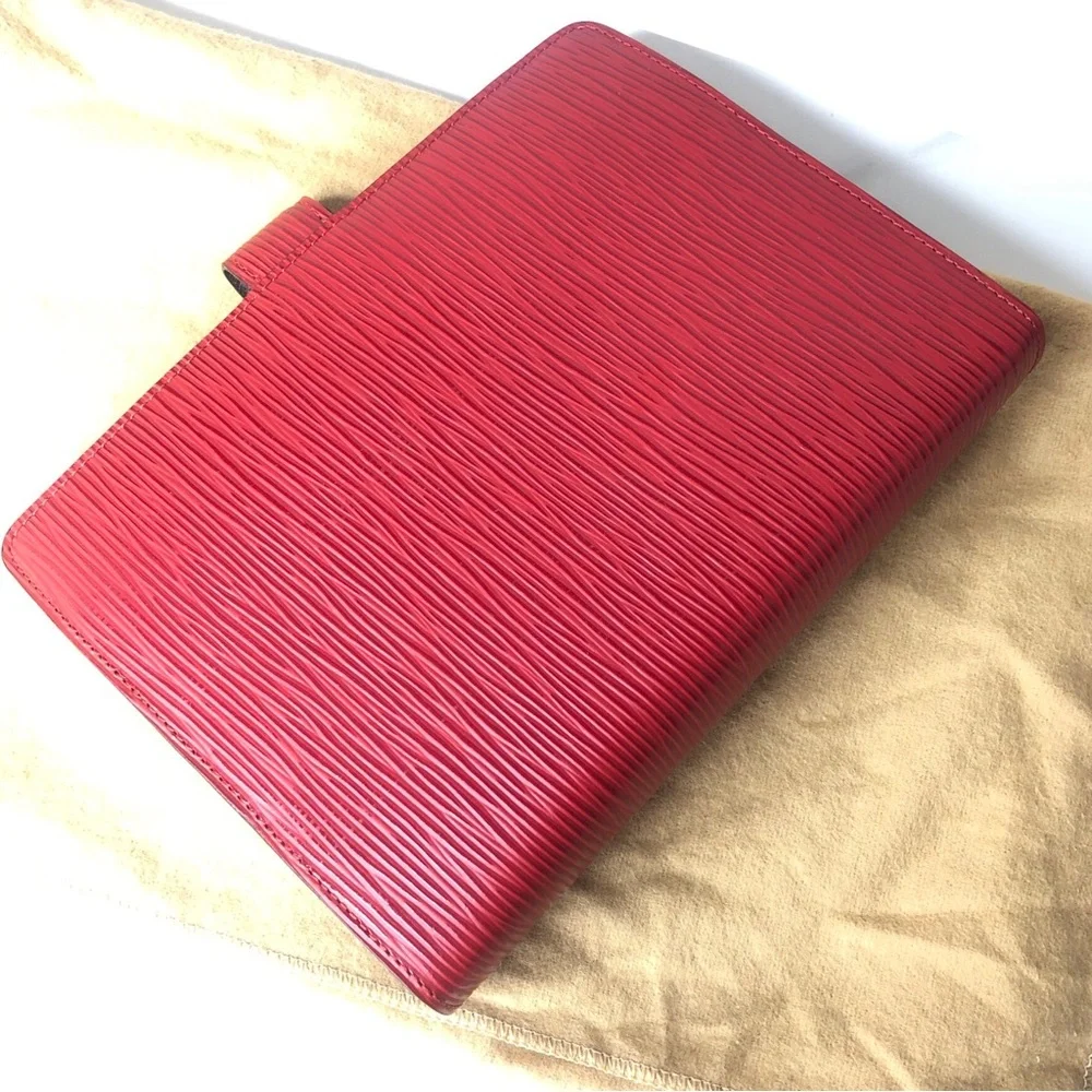 LOUIS VUITTON Red Epi Leather Notebook Agenda Passport Cover MM